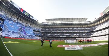 Starting line-ups.