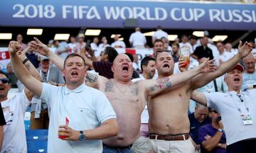 Gran ambiente en el Kaliningrad Stadium.