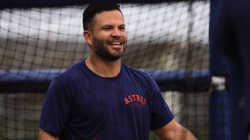 WEST PALM BEACH, FLORIDA - FEBRUARY 17: Jose Altuve #27 of the Houston Astros trains during spring training workouts at CACTI Park of the Palm Beaches on February 17, 2024 in West Palm Beach, Florida.   Rich Storry/Getty Images/AFP (Photo by Rich Storry / GETTY IMAGES NORTH AMERICA / Getty Images via AFP)