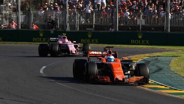 Fernando Alonso era casi 30 km/h más lento que Esteban Ocon