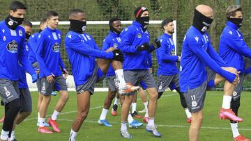 El Deportivo, en su último entrenamiento antes del parón.