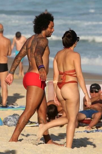 Marcelo relaxes with his family at the beach in Rio de Janeiro.