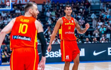 El pívot de España Willy Hernangómez durante el partido del Mundial de baloncesto contra Brasil.