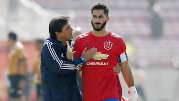 El plantel de la U presiona a Hoyos por el estilo de juego