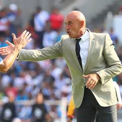 Chelís: "Lucas Cavallini no sabe dónde va a dormir el viernes"