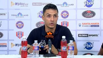Lucas González, técnico de América de Cali, analiza el empate ante Unión Magdalena.