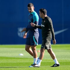 Xavi hace piña antes del Shakthar