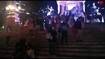 Ya estaban listos para festejar en el Ángel de la Independencia, pero les cebaron la fiesta