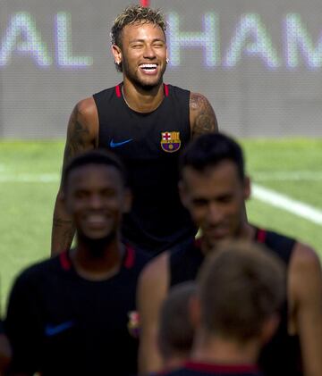 Neymar.