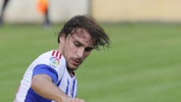 La Deportiva sufre para dejar los tres primeros puntos en casa