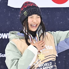 Myles Garrett trades the NFL spotlight for Chloe Kim’s Olympic dream