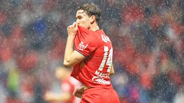 Marcel Ruiz celebrate this goal 3-4 of Toluca during the 3rd round match between Toluca and Tigres UANL as part of the Liga BBVA MX, Torneo Apertura 2025 at Nemesio Diez Stadium, on July 26, 2025 in Toluca, Estadio de Mexico, Mexico.
