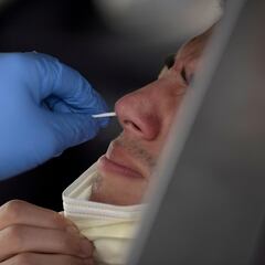 ¿Por qué envía el Gobierno pruebas COVID a los ciudadanos y cómo conseguirlas?