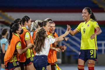 La Selección Colombia Femenina debutó con victoria en la Copa América venciendo a Paraguay.