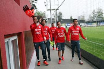 La Selección entrenó con 12 jugadores este lunes por la mañana.