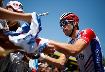 Peter Sagan se impuso en la quinta etapa del Tour de Francia tras vencer en  el esprint final. El colombiano Rigoberto Urán cayó un puesto en la general. La próxima etapa será en montaña entre Mulhouse y La Planche des Belles Filles