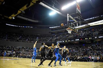 Te dejamos las mejores postales que dejó el primero de los dos partidos de NBA que se jugarán en el país. El Thunder visitó a los Nets en la Arena Ciudad de México.