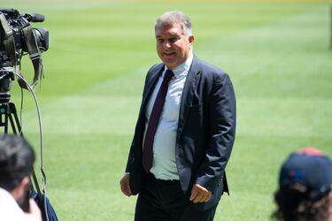 Van der Vaart: “The Barça board are a mafia and have to be punished”