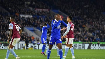 Emery hunde más al Leicester