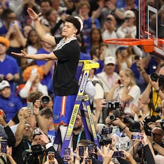 Histórico Golden en el tercer título de NCAA para Florida Gators