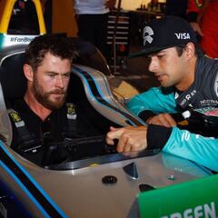 Chris Hemsworth, el mal piloto de carreras