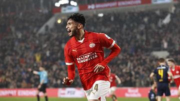 Eindhoven (Netherlands), 17/03/2024.- Ricardo Pepi of PSV Eindhoven celebrates the 1-0 goal during the Dutch Eredivisie soccer match between PSV Eindhoven and FC Twente, in Eindhoven, the Netherlands, 17 March 2024. (Países Bajos; Holanda) EFE/EPA/MAURICE VAN STEEN
