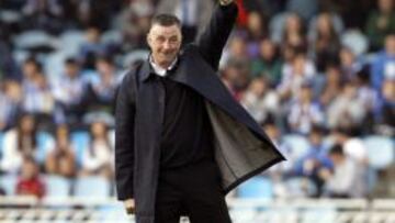 John Aldridge recibe la ovación de Anoeta