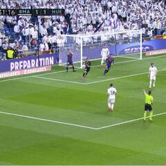 El pase de 80 metros de Luca Zidane que sorprendió al Bernabéu