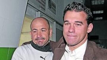 <b>RECUERDOS. </b>Claudio Barragán y Luis García compartieron banquillo en Elche.
