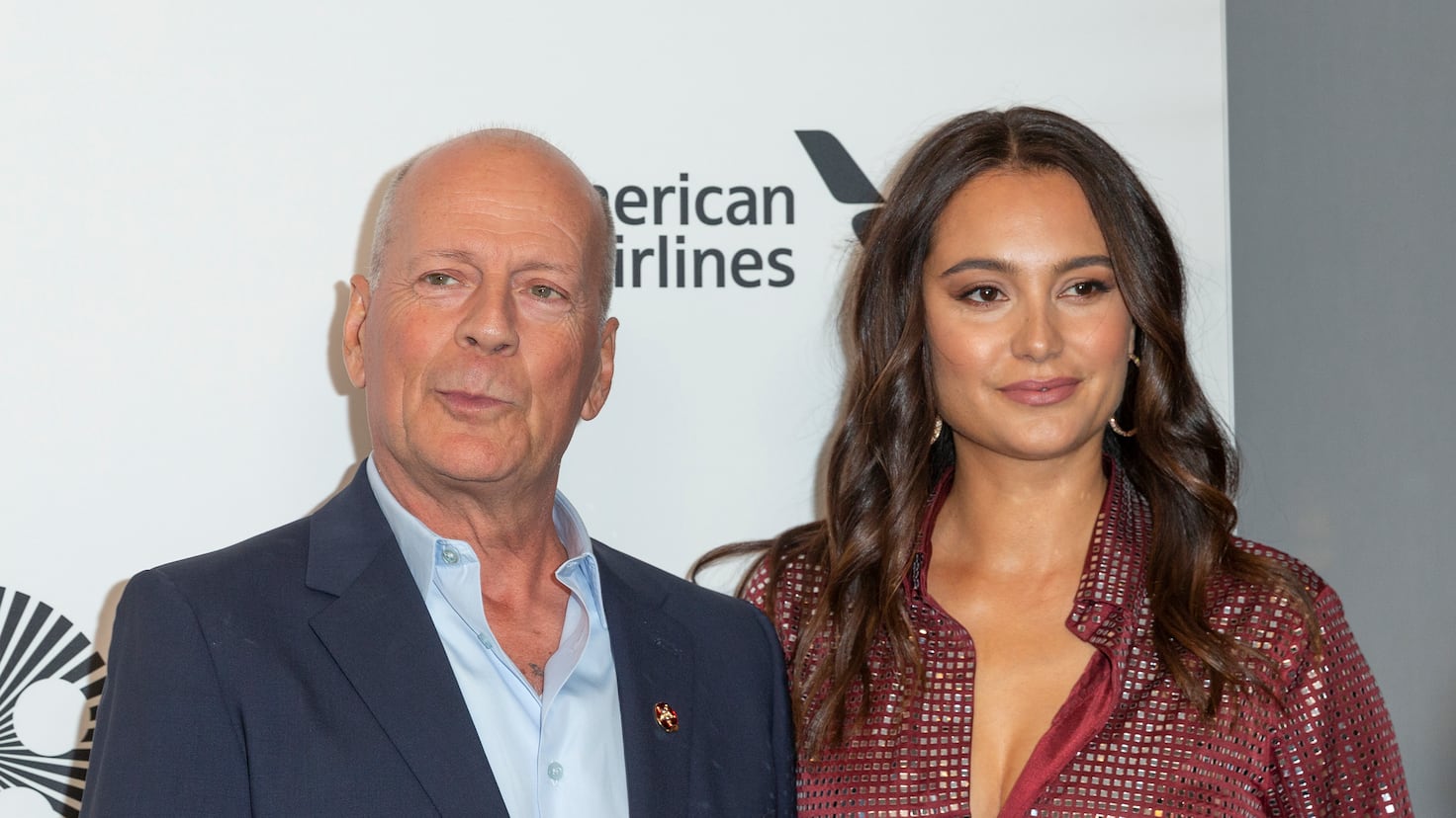Emma Heming Willis Desborda de Emoción al Revelar la Realidad del Deterioro Cognitivo de Bruce Willis: 'Es Muy Difícil'