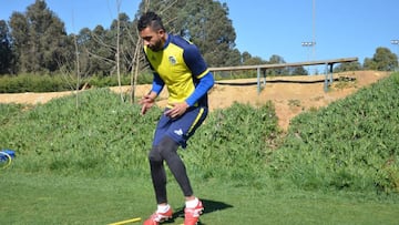 El arquero mexicano que aún
no puede debutar en Everton