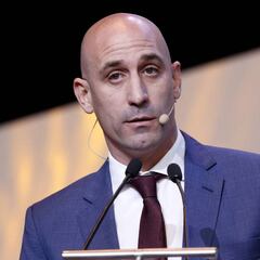 Rubiales deja caer que Atleti y Villarreal pueden ser sancionados