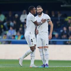 España necesita fontaneros y futbolistas para el Madrid