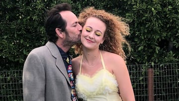 La hija de Luke Perry se defiende de los comentarios que critican su duelo.