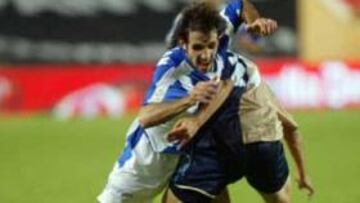 <B>BUEN DEBUT.</B> Juanfran destacó en sus primeros minutos como espayolista, pero el resultado no acompañó.