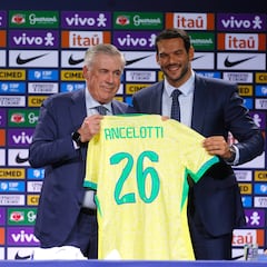 Ancelotti: ¡°?Jugar como el Madrid? Si es como el de este a?o, mejor no¡±