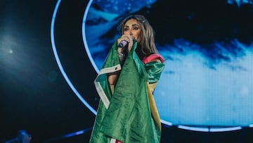 Por qué Anahí abandonó en ambulancia el concierto de RBD en Brasil