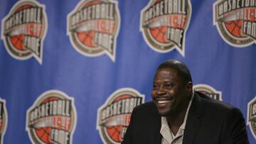 El ex jugador de los Knicks Patrick Ewing, durante una comparecencia