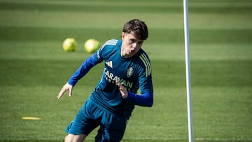 25/03/26
ENTRENAMIENTO
REAL ZARAGOZA Hugo Pinilla