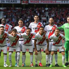 El Rayo Vallecano estrena sus nuevas equipaciones en Old Trafford