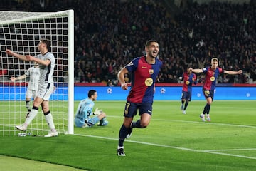 El partido entre Barcelona y Osasuna, correspondiente a la Jornada 27 de LaLiga 2024-2025, fue aplazado debido al fallecimiento del mdico del primer equipo azulgrana, Carles Mi?arro, el mismo da en que deba disputarse. Inicialmente programado para el 8 de marzo de 2025, el encuentro fue reprogramado para el 27 de marzo, segn la decisin del Juez de Competicin de la RFEF. 
El Bar?a domin el partido desde el inicio, con Ferran Torres abriendo el marcador en el minuto 11. Poco despus, Dani Olmo ampli la ventaja en el minuto 21 desde el punto de penalti. En la segunda mitad, Robert Lewandowski sentenci el encuentro con un gol en el minuto 77.