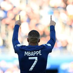 How many goals has Kylian Mbappé scored this season for PSG?