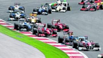 <b>DOS DIVISIONES. </b>Los grandes equipos no están pudiendo plantar cara a las revelaciones de 2009.