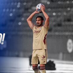 Forniés firma por la AD Alcorcón