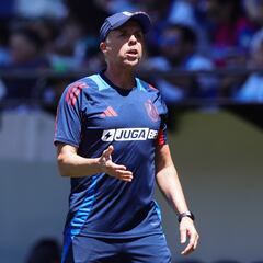 Álvarez se acuerda de Colo Colo tras perder el clásico y también dice esto sobre la lesión de Assadi