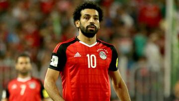 El estratega mexicano decidi&oacute; poner fuera de la lista de Egipto al delantero del Liverpool para un partido importante por la Copa Africana de Naciones