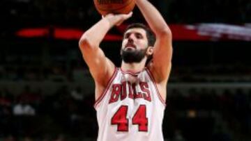 Un estelar Mirotic hace de Gasol en la derrota de los Bulls