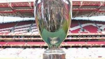 <b>MAYORÍA LUSA. </b>El Estadio Da Luz de Lisboa registrará en el partido de esta noche el doble de aficionados portugueses que de griegos.