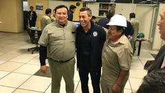 Plantel de Cruz Azul visita a trabajadores de la cementera