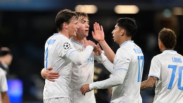 NAPLES, ITALY - NOVEMBER 25: Scott McTominay of SSC Napoli celebrates after scoring his side second goal during the UEFA Champions League 2025/26 League Phase MD5 match between SSC Napoli and Qarabag FK at Stadio Diego Armando Maradona on November 25, 2025 in Naples, Italy. (Photo by Francesco Pecoraro/Getty Images)